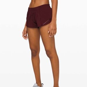 Lululemon Athletica Hotty Hot Short 2.5”